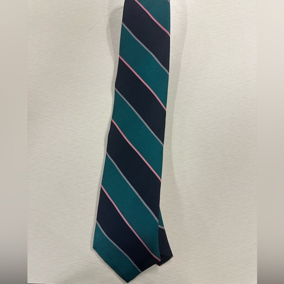 Land’s End stripped Tie - Picture 1 of 3